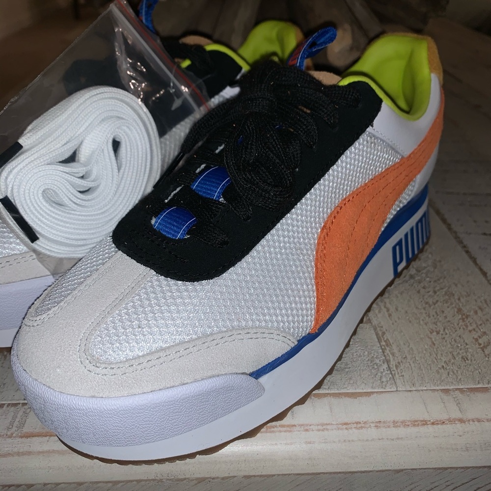 🔥PUMA ROMA🔥 AMOR WMN SNKRS -White/Mandarin 🔥 - Picture 7 of 8